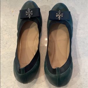 Tory Burch green flats 10.5